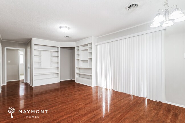 Foto del edificio - 1204 Manchester Dr