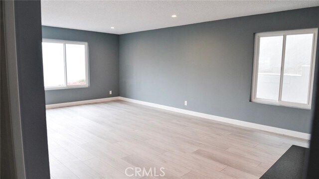 Building Photo - 802 Buena Vista