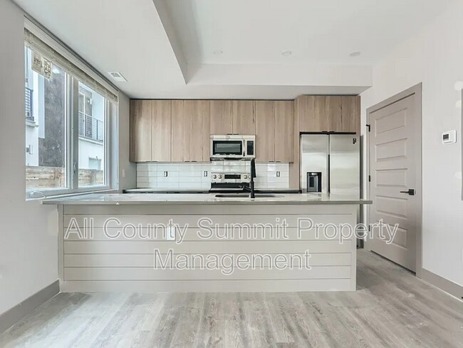 Foto del edificio - 1567 King St