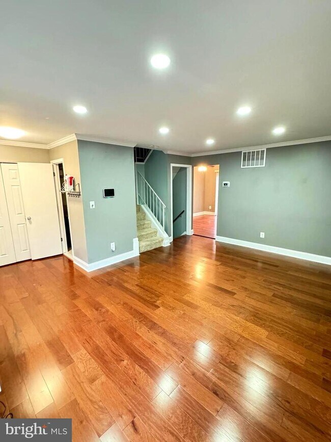 1945 Newhaven Dr, Essex, MD 21221 Townhome Rentals in Essex MD