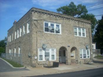 Primary Photo - 21 E Glenolden Ave