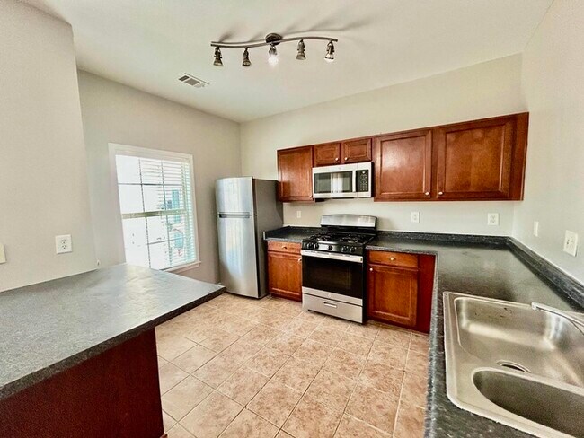 Foto del edificio - 1042 Prestwyck Ct