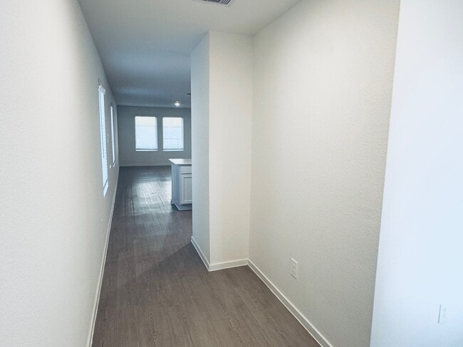 Building Photo - 1487 Cactus Rose Dr