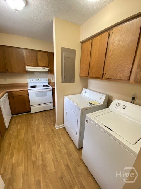 Building Photo - 16 Cobbler Ct