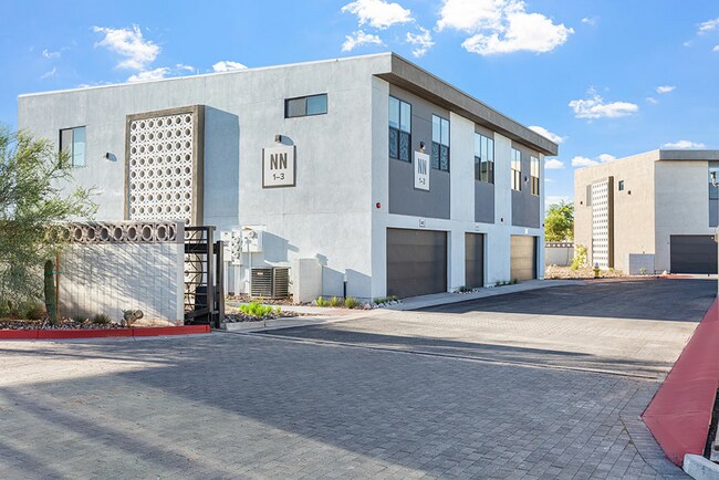 Foto del edificio - Sonoran Row Townhomes
