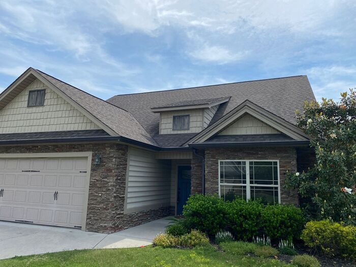 Foto principal - Now Offering ONE-MONTH FREE as Move-in Cre...