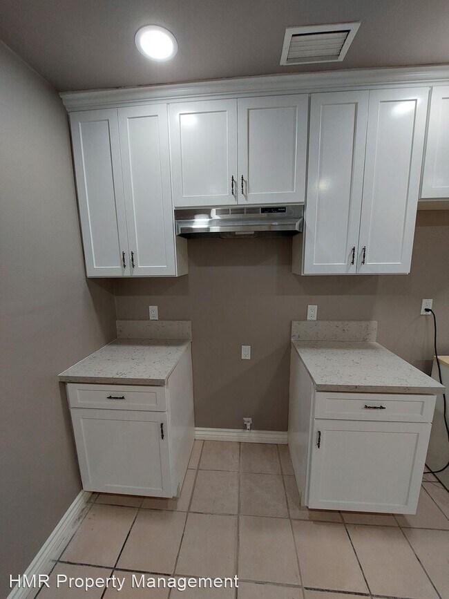 Foto del edificio - 3 br, 2 bath House - 10032 Benson Ave