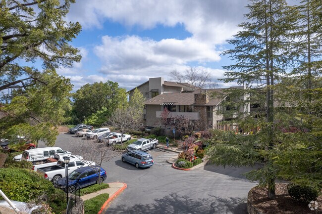 Building Photo - 26 Mansion Ct