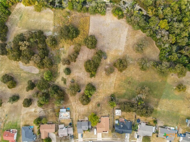 Building Photo - 4411 Creekside Dr