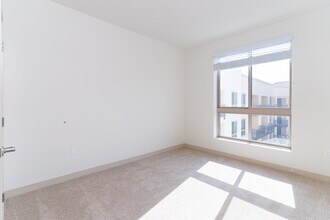 Building Photo - Bolsa Row Apartments