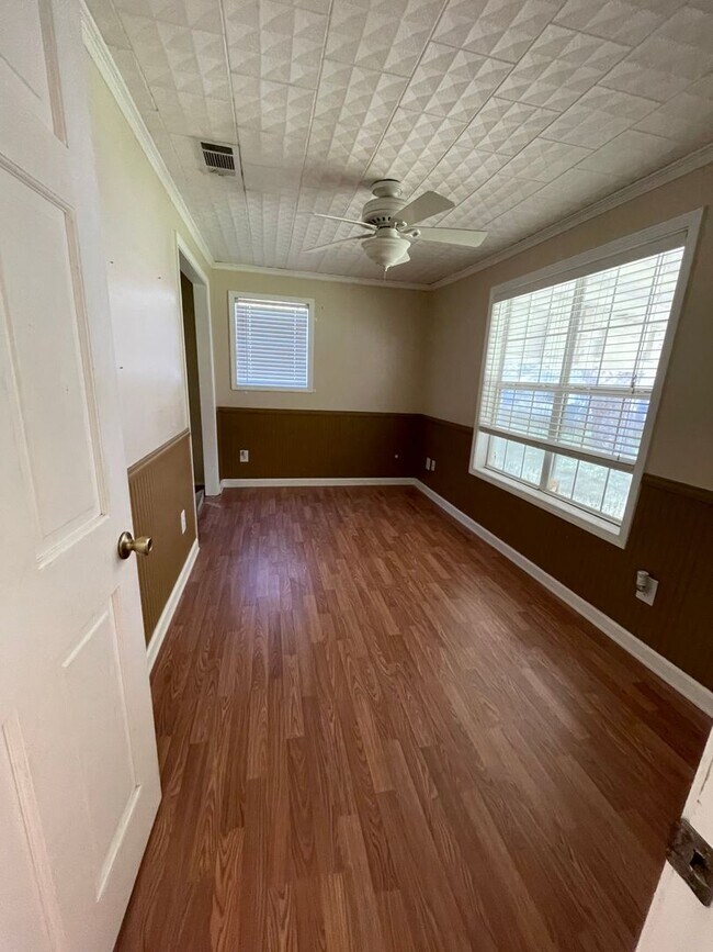 Foto del edificio - 4 bedroom home for rent in Vinton, La