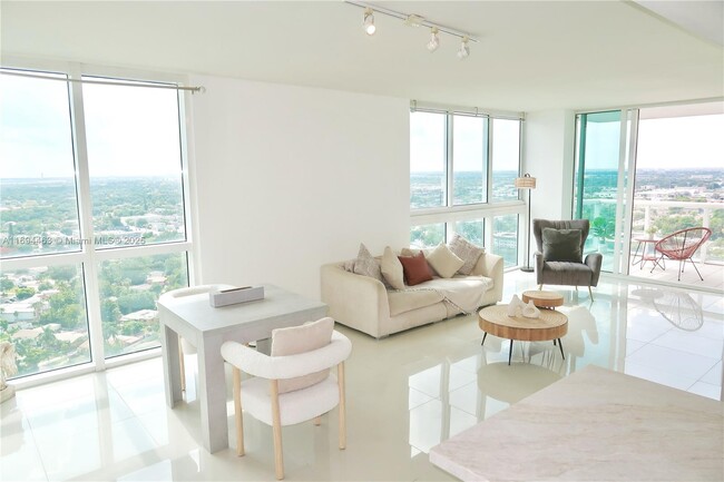Foto del edificio - 1861 NW S River Dr