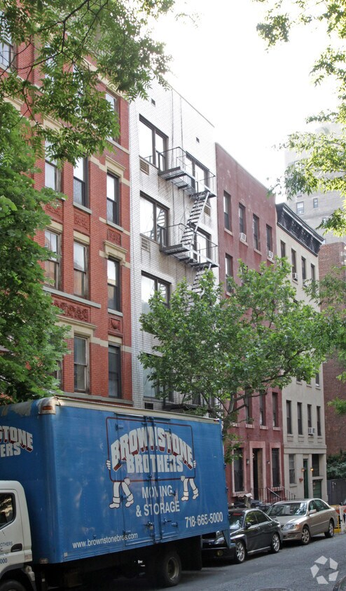 Foto del edificio - 523 E 85th St