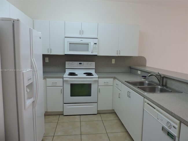 Building Photo - 15289 SW 89th Terrace