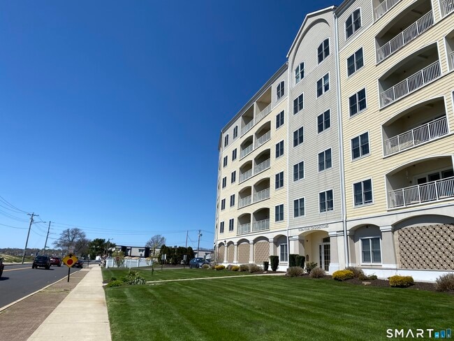 Foto del edificio - 343 Beach St