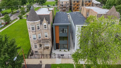Building Photo - 5534 S Michigan Ave