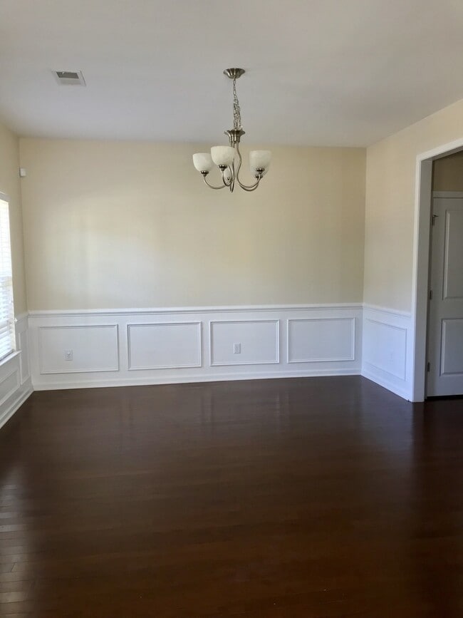 Building Photo - Beautiful Home in West Ashley!