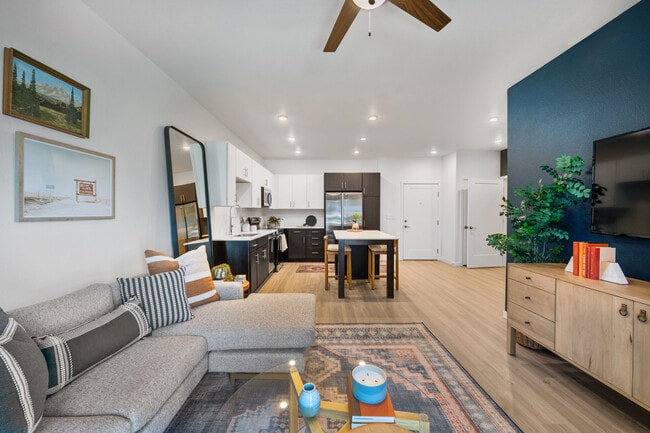 Vine at Panorama apartments — community photo - Vine at Panorama