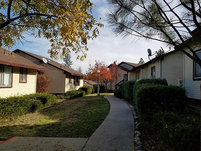 Foto del edificio - 19611 Elder Ln