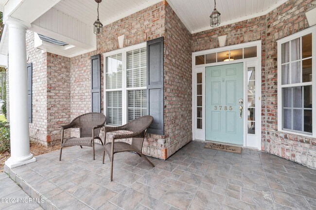 Foto del edificio - 3785 Club Cottage Dr