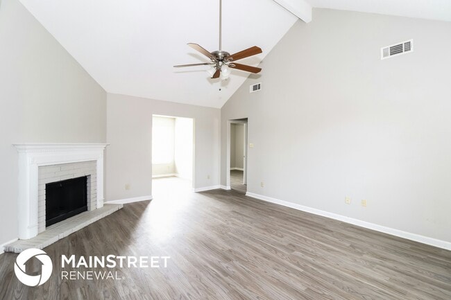 Foto del edificio - 5536 Terri Lynn Cove