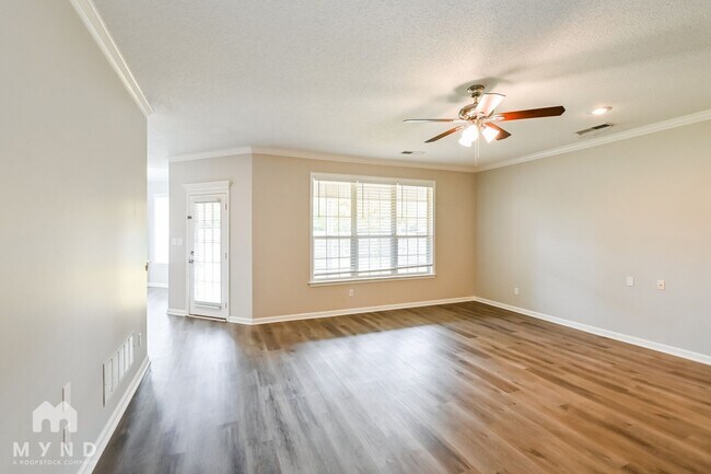 Foto del edificio - 6298 Ivy Trails Dr