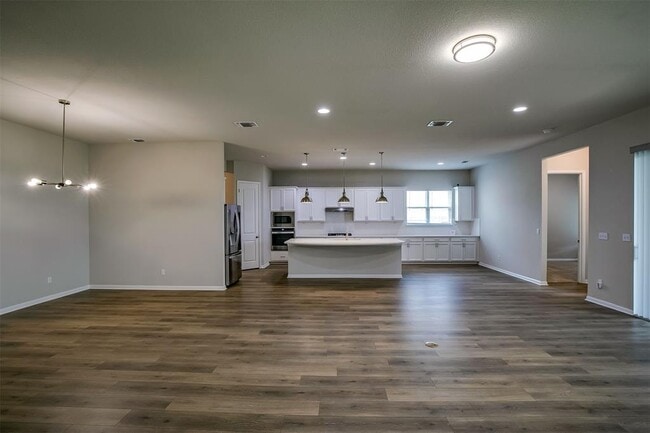 Building Photo - 128 Ridgeview Ct