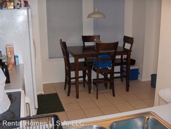 Building Photo - 3 br, 2.5 bath House - 400 Saddlebrook Court