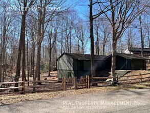 Building Photo - 6197 Deer Path Ct