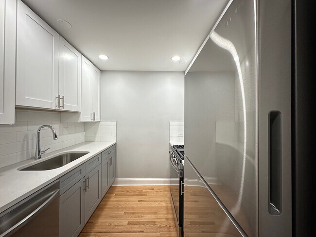 Foto del edificio - 6954 N Sheridan Rd