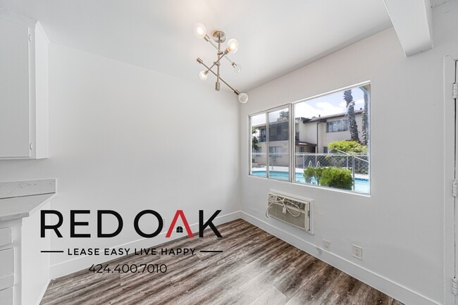 Foto del edificio - 19148 Sherman Way