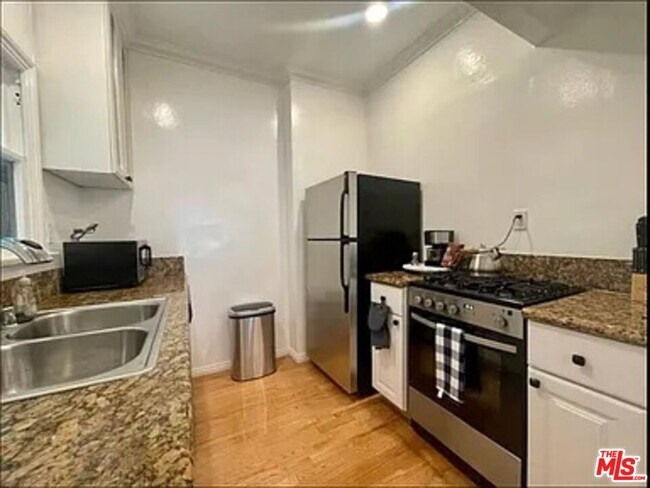 Foto del edificio - 1118 10th St