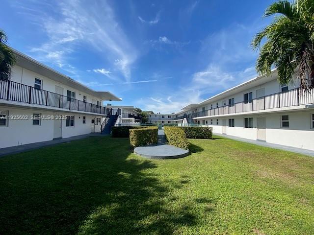 Foto del edificio - 6705 SW 44th St