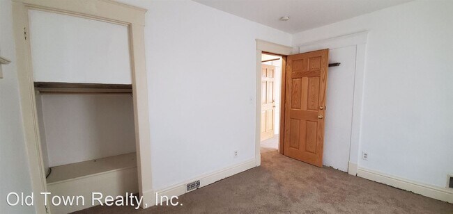 Building Photo - 6 br, 2 bath House - 841 E. University