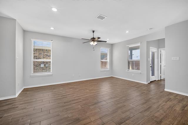 Foto del edificio - 3304 Shortgrass Ln