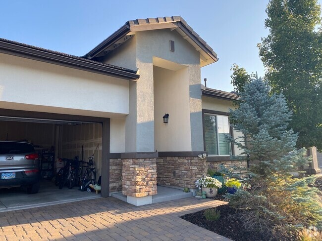 Building Photo - 6526 Angels Orchard Dr