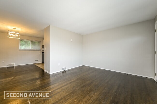 Foto del edificio - 415 College Park Dr