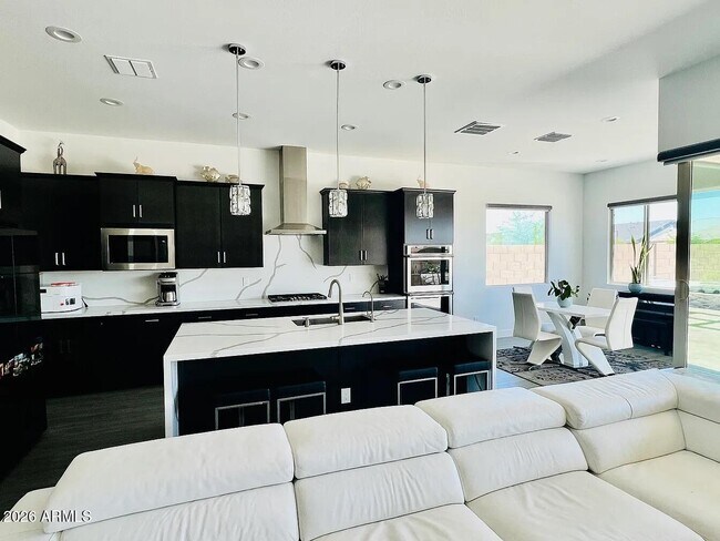 Foto del edificio - 8513 W Rancho Dr