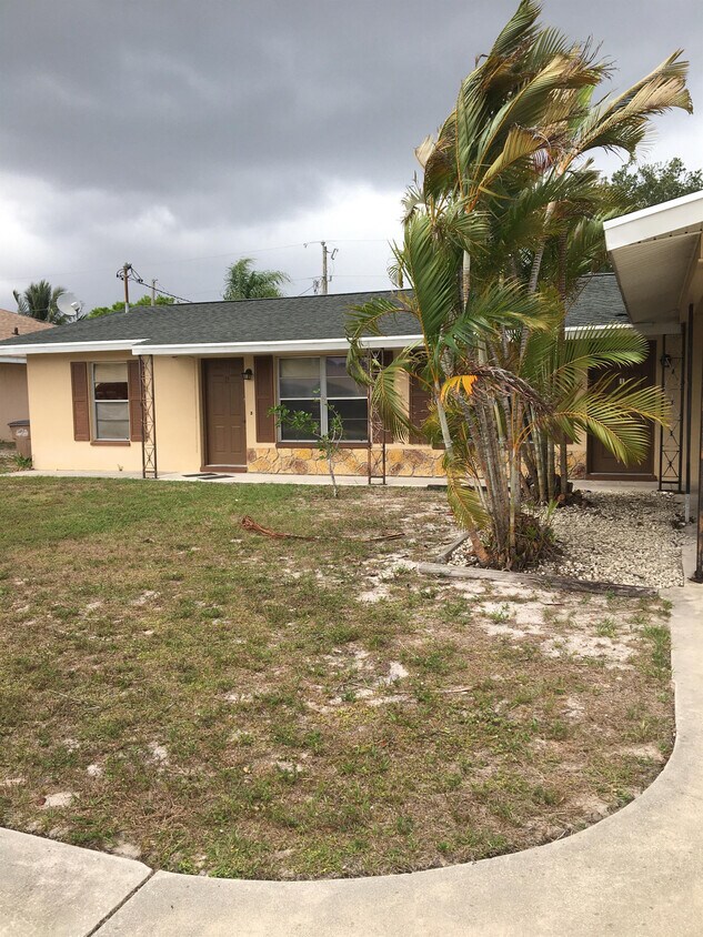 Primary Photo - 4429 SW 8th Pl
