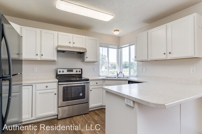 Foto del edificio - 4 br, 2.5 bath House - 3954 W 975 S