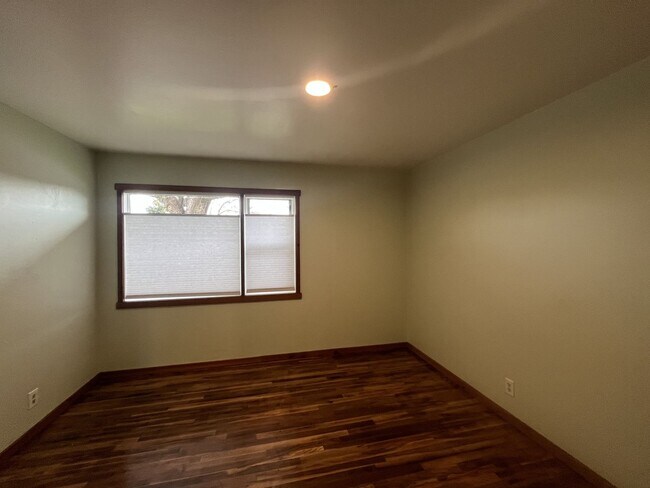 Foto del edificio - 3BD/2BA Arcata home features large backyard, quiet neighborhood!