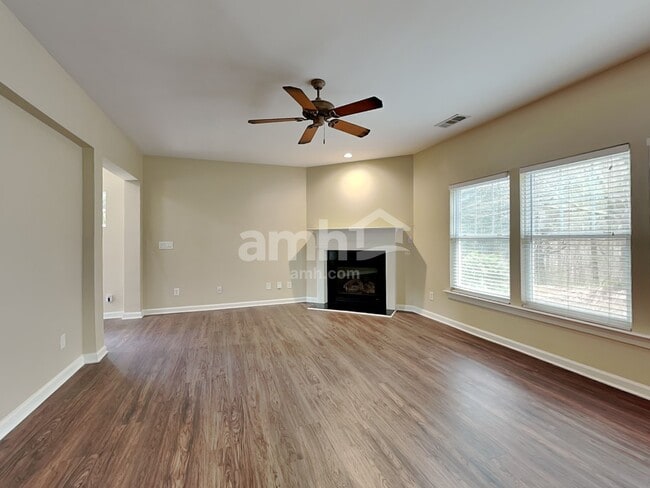 Building Photo - 7860 Keepsake Ln