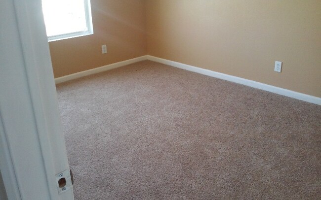 Foto del edificio - 3207 Avalon Lake Dr SW