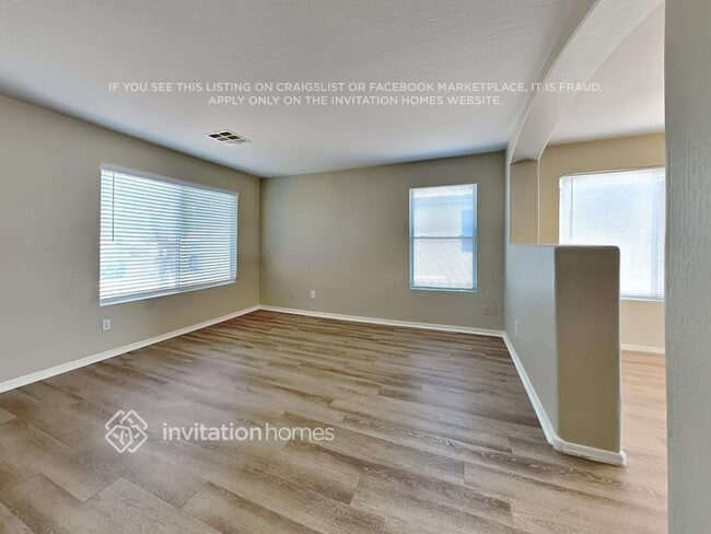 Building Photo - 14729 W Ventura St