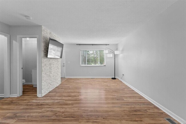 Foto del edificio - 2901 San Souci Dr