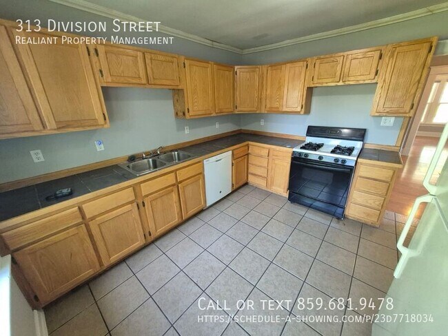 Foto del edificio - 313 Division St