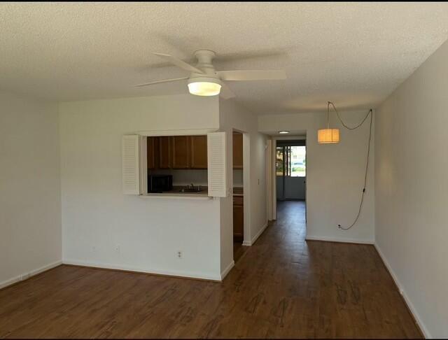 Building Photo - 134 Mansfield D