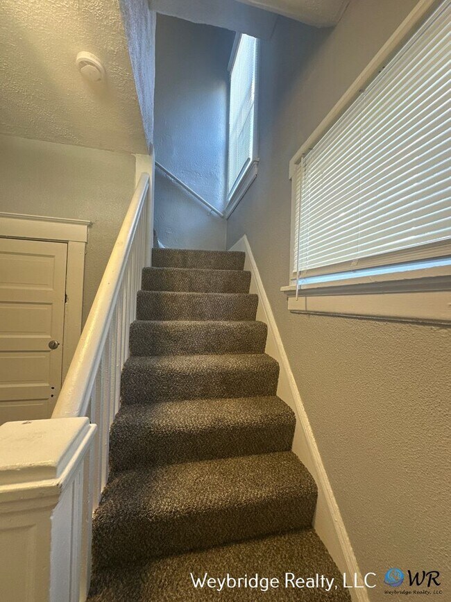 Foto del edificio - 407 Jackson Ave