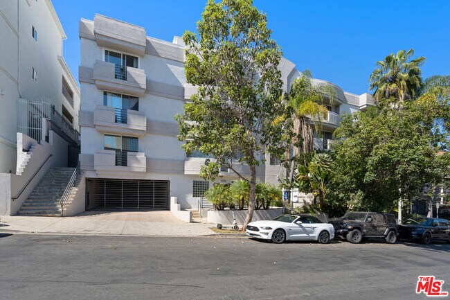 Foto del edificio - 11535 Rochester Ave