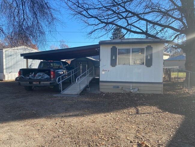 Foto del edificio - 1bed, 1bath, mobile home (Kuna)